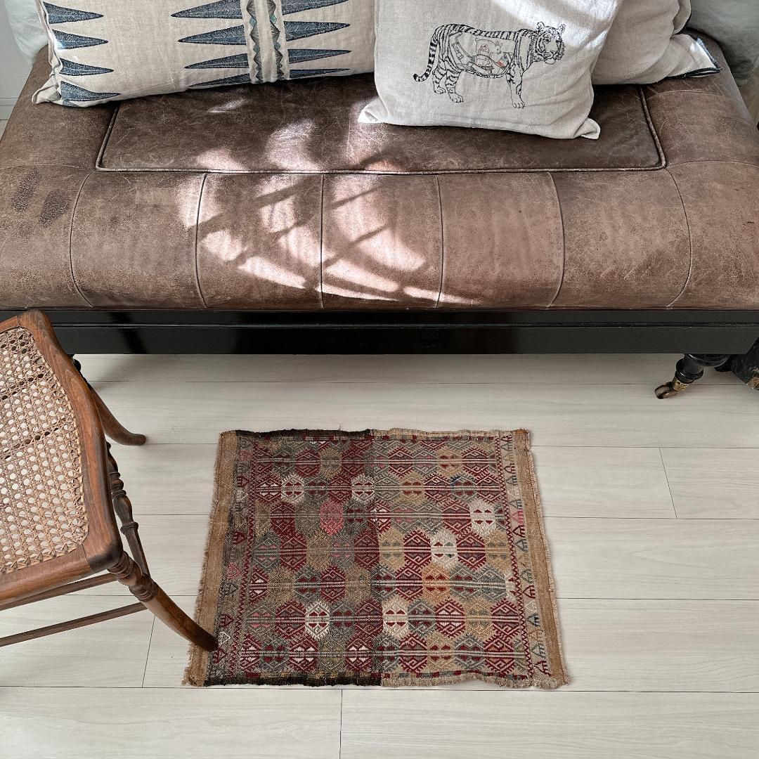 トルコ ヴィンテージラグ 955 レア ベージュ ブルー ピンク オールドキリム