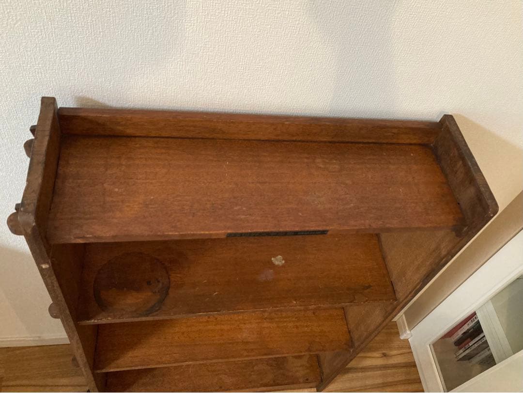 世界文学全集の本棚　大丸