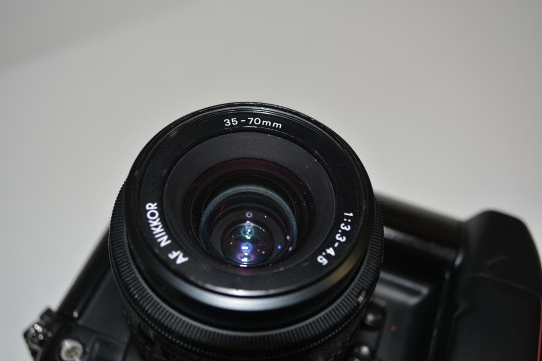 フィルムカメラ nikon F4s