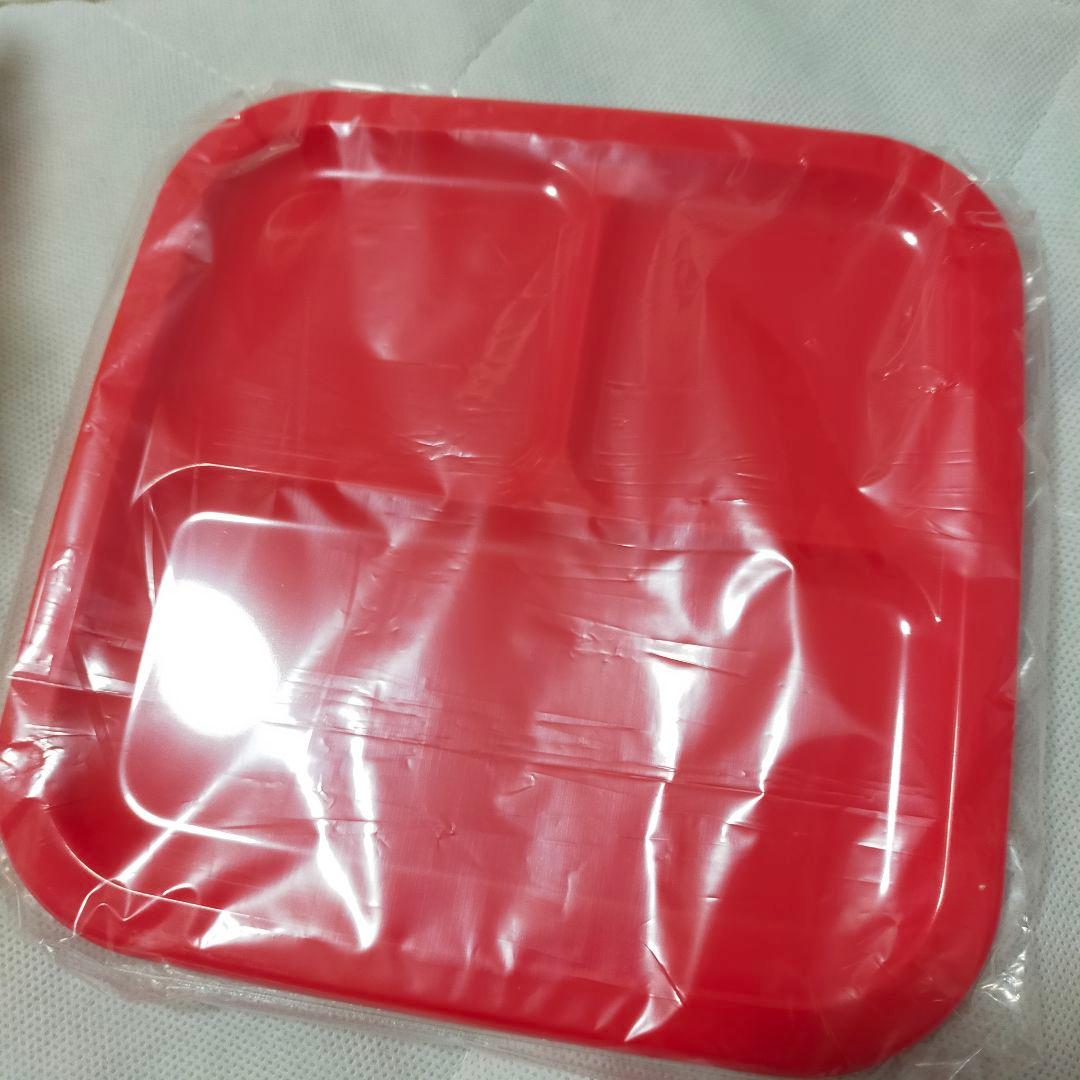 HELLO KITTY 2011年製　ランチボックス　レトロ弁当箱　ピクニック