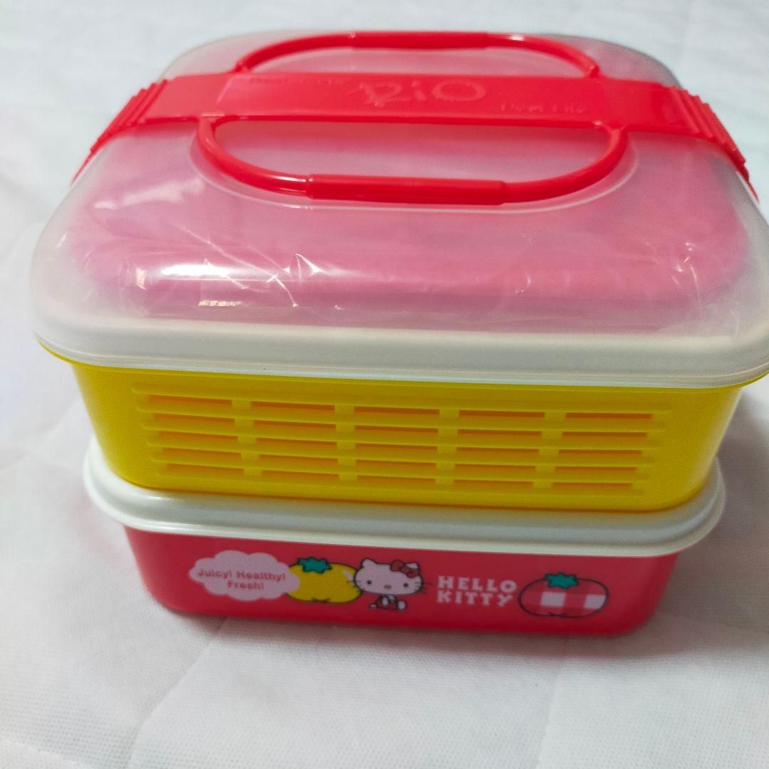 HELLO KITTY 2011年製　ランチボックス　レトロ弁当箱　ピクニック