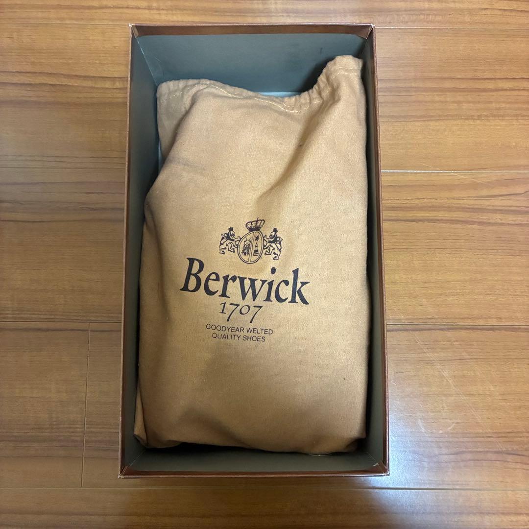 Berwick 1707 革靴