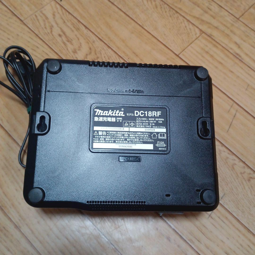 マキタ18V充電式クリーナーCL281FD純正充電器、バッテリー、サイクロン等付