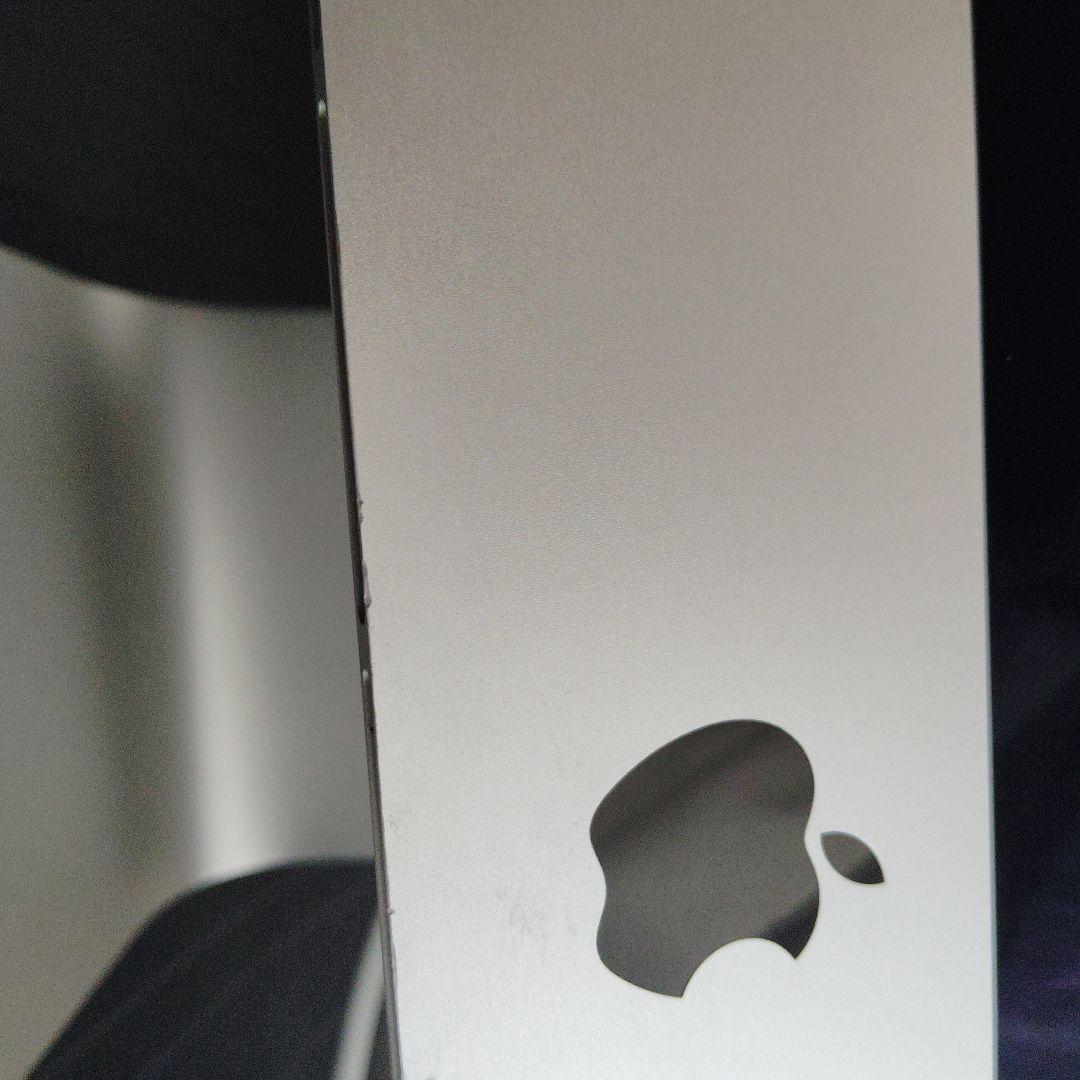 iMac Retina 4K 21.5インチ (Late 2015)