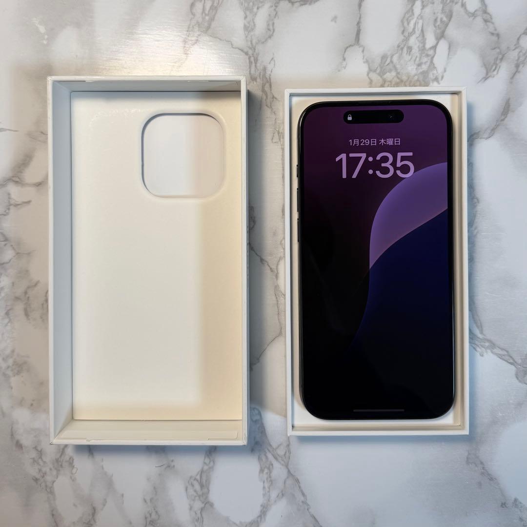 Apple iPhone 15 Pro SIMフリー 512GB 美品