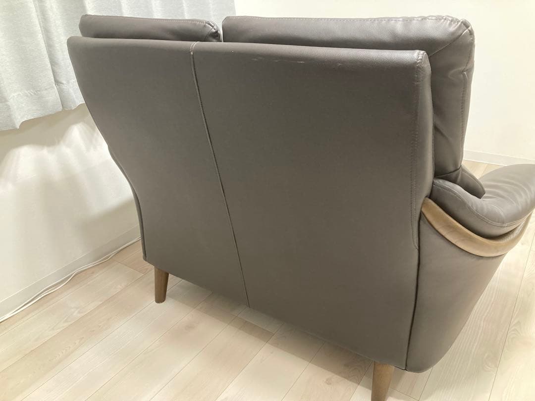 ニトリ 二人掛けソファ コウテイ 合成皮革 ダークブラウン 茶色 クッション付き