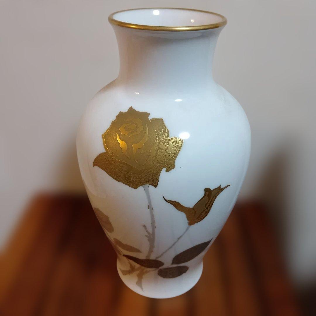 Okura China バラの花瓶　陶磁器