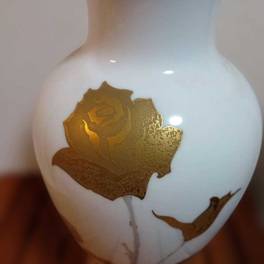 Okura China バラの花瓶　陶磁器