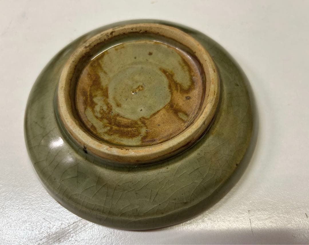 龍泉窯 青磁刻花紋合子(印盒)