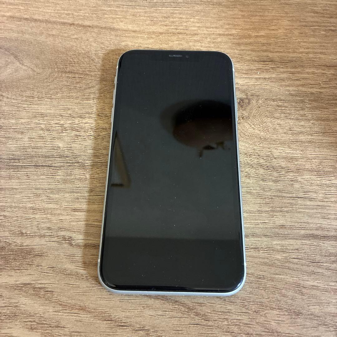 iPhone XR（10r） 128 GB 本体　SIMフリー