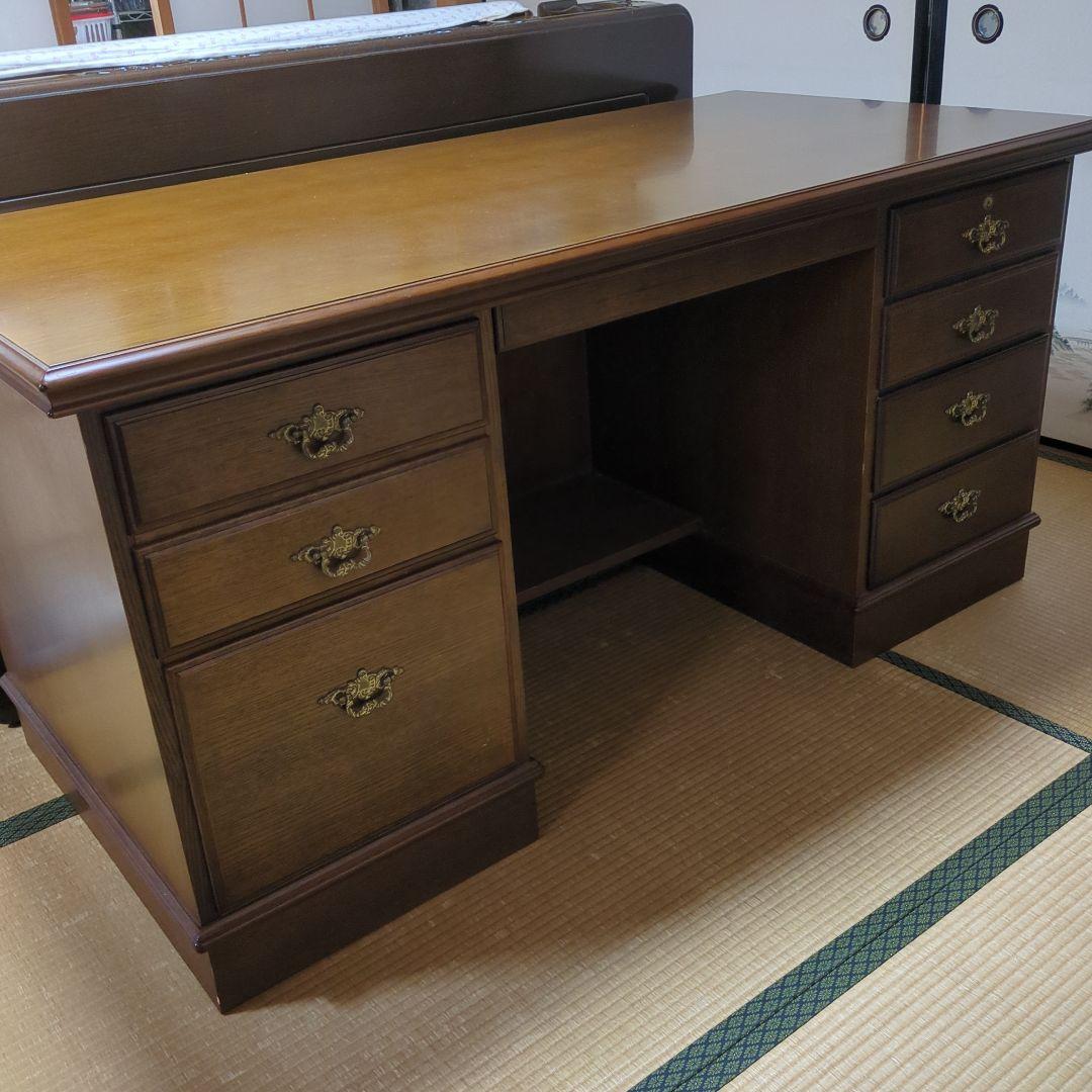 カリモク　コロニアル　両袖机　エグゼクティブ