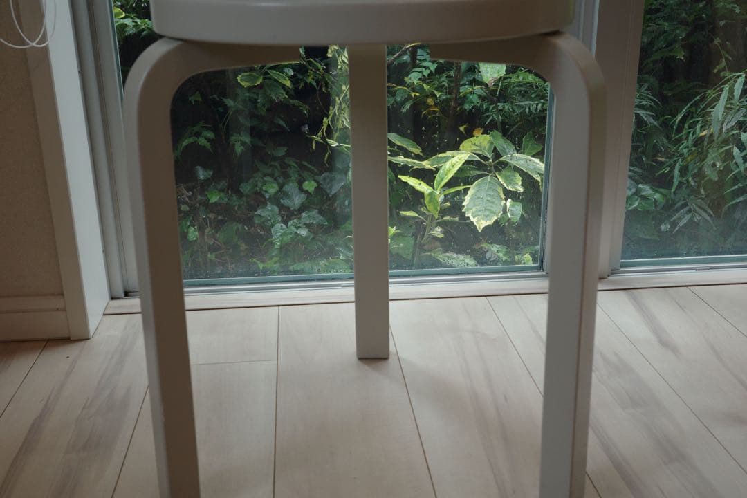 Artek stool60 フィンランド独立100周年記念モデル
