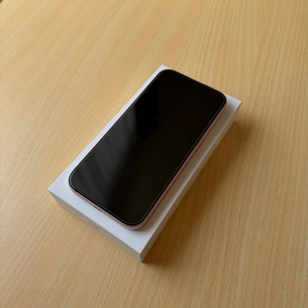 【美品】iPhone15 128GB ピンク