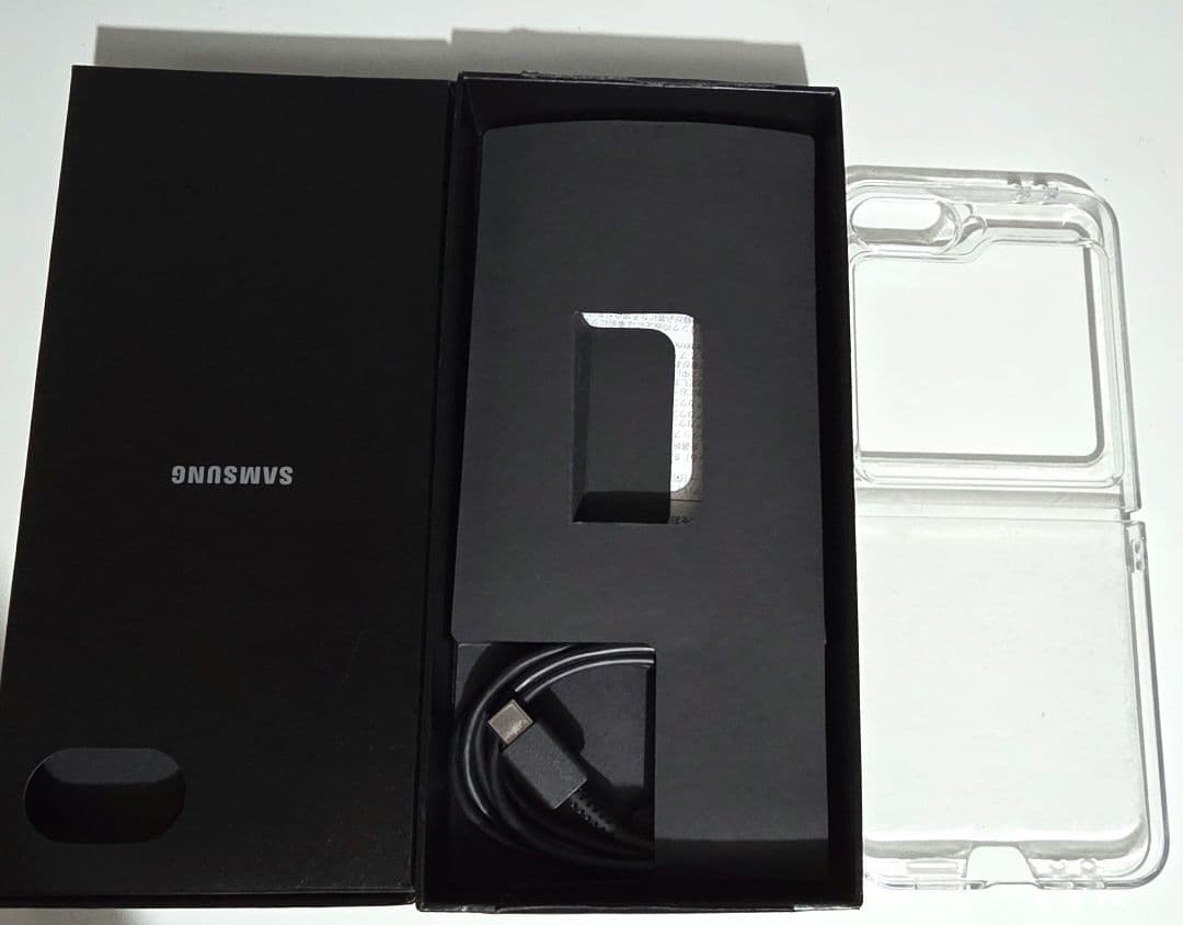 Samsung Galaxy Z Flip6 ブルー 本体 国内版 SIMフリー