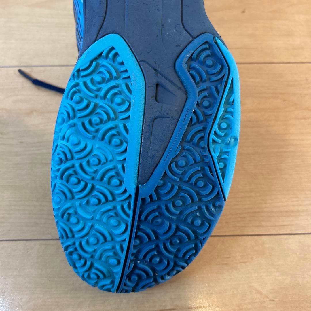 【十分に使える】ヨネックスパワークッションエアラスダッシュ3 GC 27.5cm