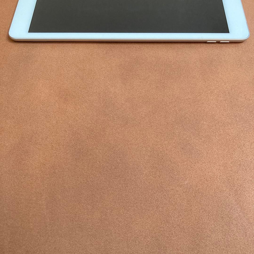 552【早い者勝ち】電池良好☆iPad8 第8世代 32GB SIMフリー☆