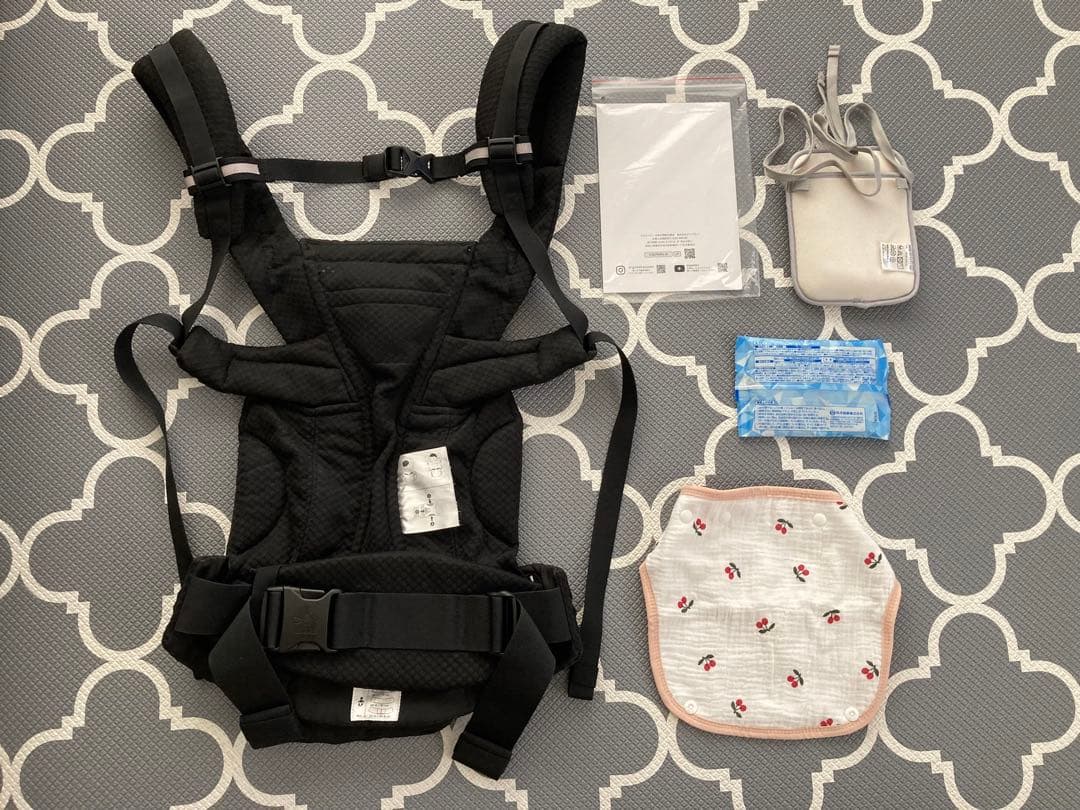 【エルゴベビー】ブラック 抱っこ紐 メッシュ オムニブリーズ