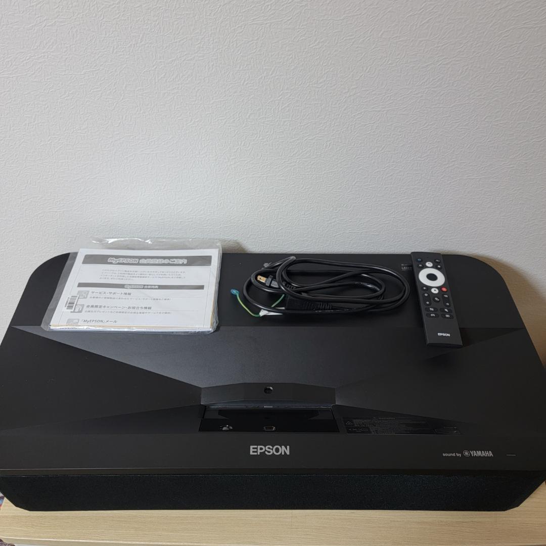 【美品】EPSON EH-LS800B