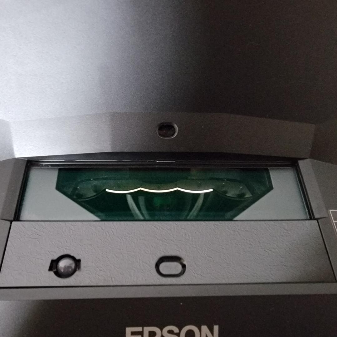 【美品】EPSON EH-LS800B