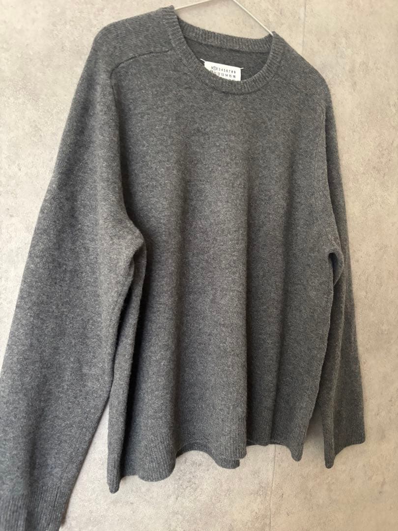 メゾンマルジェラ　4ステッチウール ニットセーター