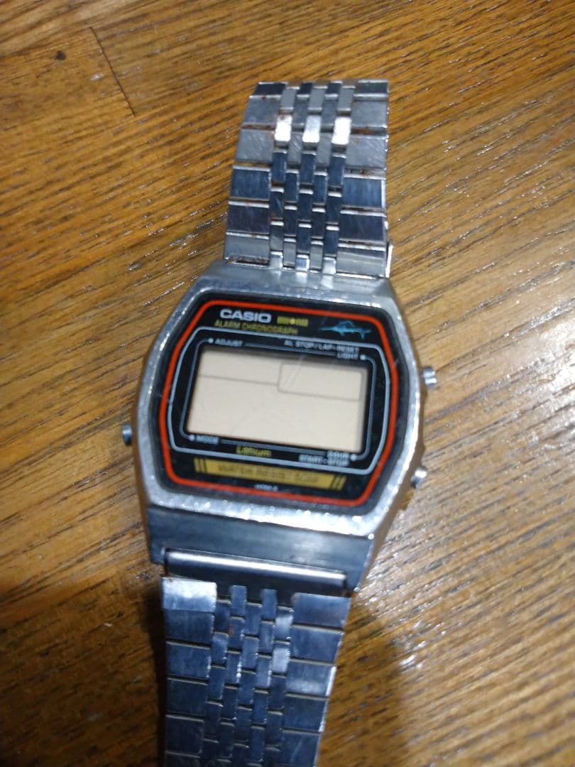 CASIO アンティーク デジタル腕時計 ステンレスバンド