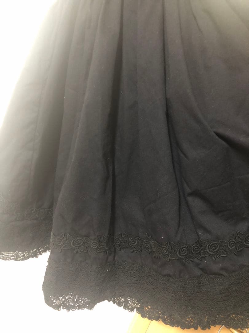 ベイビーザスターズシャインブライト　シャーリングプリンセスジャンパースカート　黒