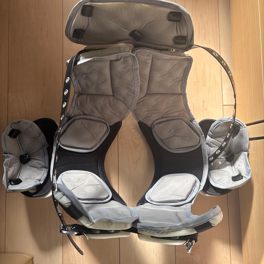 Riddell Power ショルダーパッド ホワイト/パープル