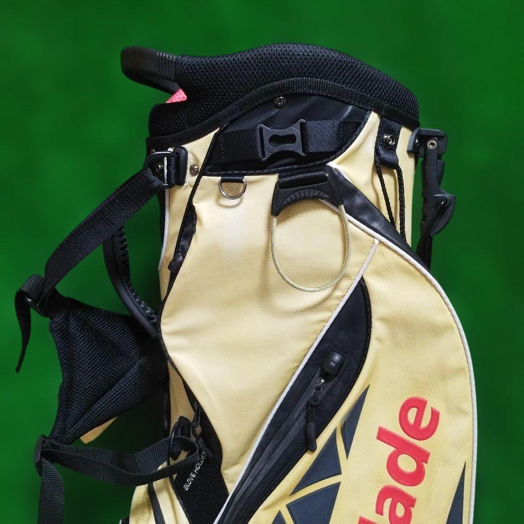 ※美品TaylorMadeスタンド式キャディバッグ ベージュ/黒フード無 int