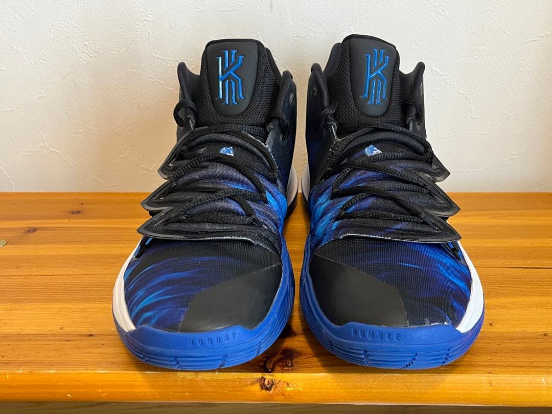 シューズ(男性用) NIKE KYRIE5 DUKE