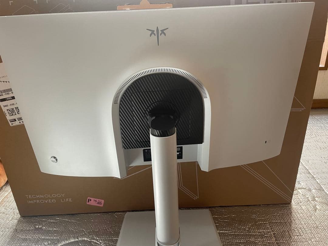 KTC Miniled WQHD 180Hz 27インチ【美品】M27T6