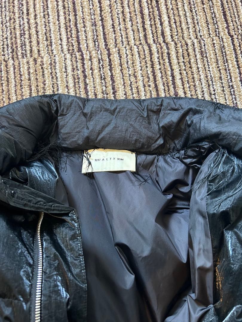 1017 alyx 9sm ダウン