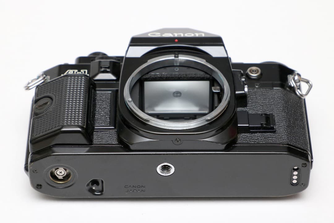 キャノン　A-1　（フイルムカメラ）