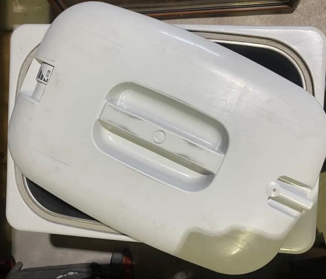 【中古】　ホシザキ　ウオーターサーバー　AT-18WG 卓上タイプ