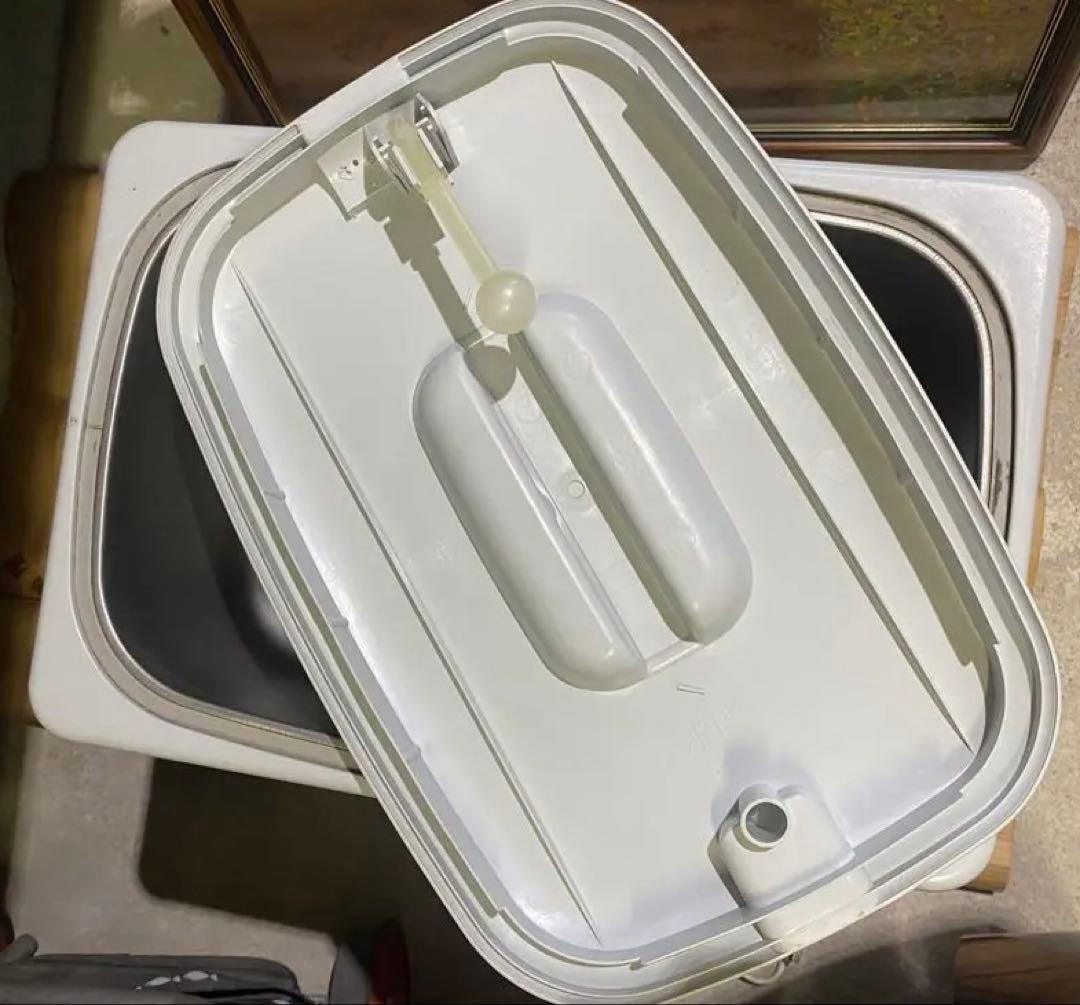 【中古】　ホシザキ　ウオーターサーバー　AT-18WG 卓上タイプ