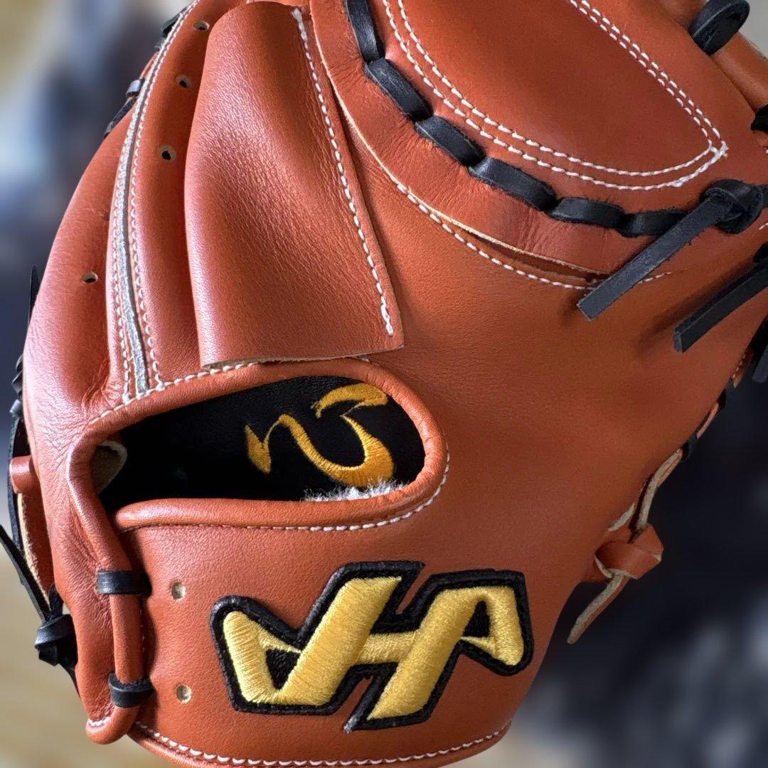 新品タグ付きハタケヤマ硬式用野球キャッチャーミット右利き用