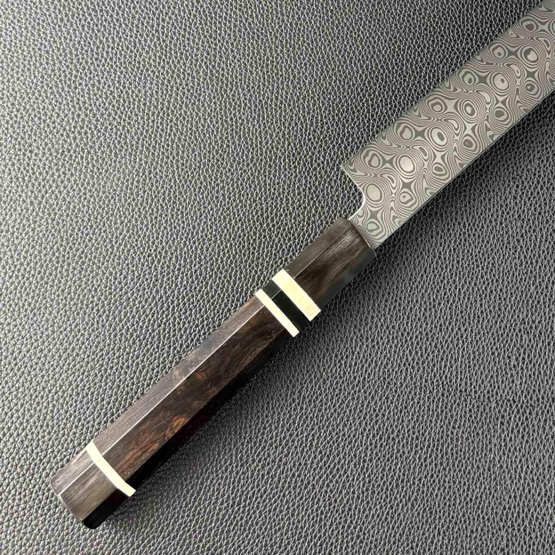 9462新品ダマスカス 柳刃包丁 尺一 渦刃紋105層 黒檀黒水牛白三本巻八角柄