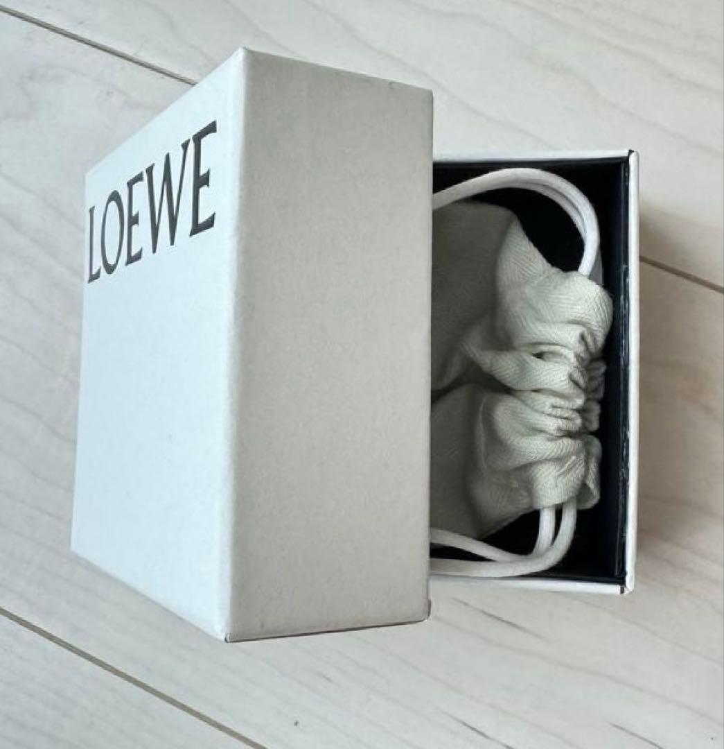 値下げ！ロエベ　アナグラムブローチ　パラジウム