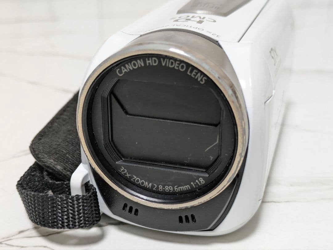 Canon　iVIS HF R52　ホワイト