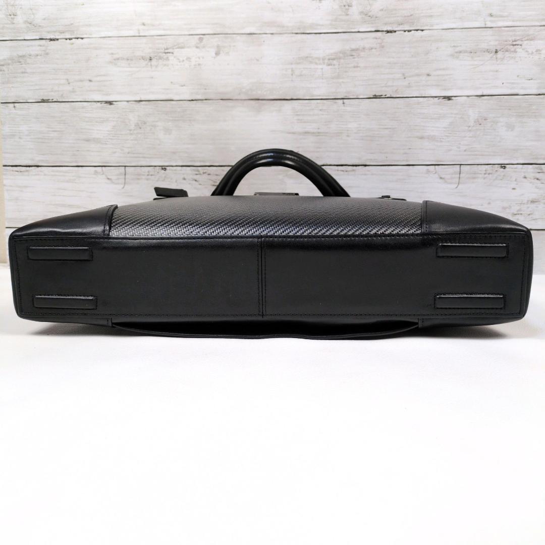 TUMI トゥミ CFX カーボン ビジネスバッグ ブリーフ 自立 A4 PC