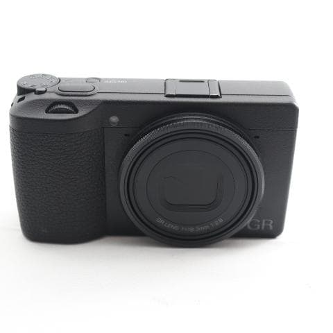 RICOH GR IIIブラック 本体と付属品