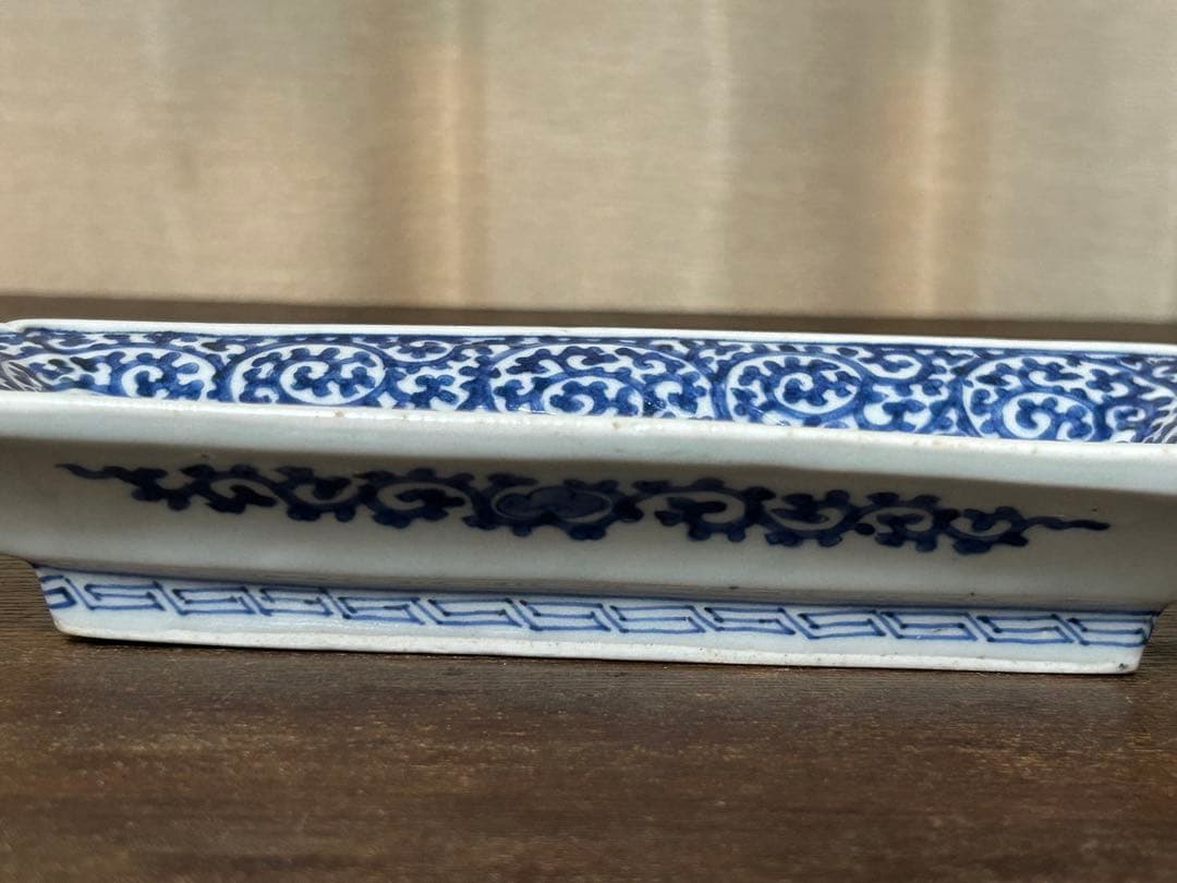 古伊万里　染付　蛸唐草松梅文長皿　江戸中期　❶