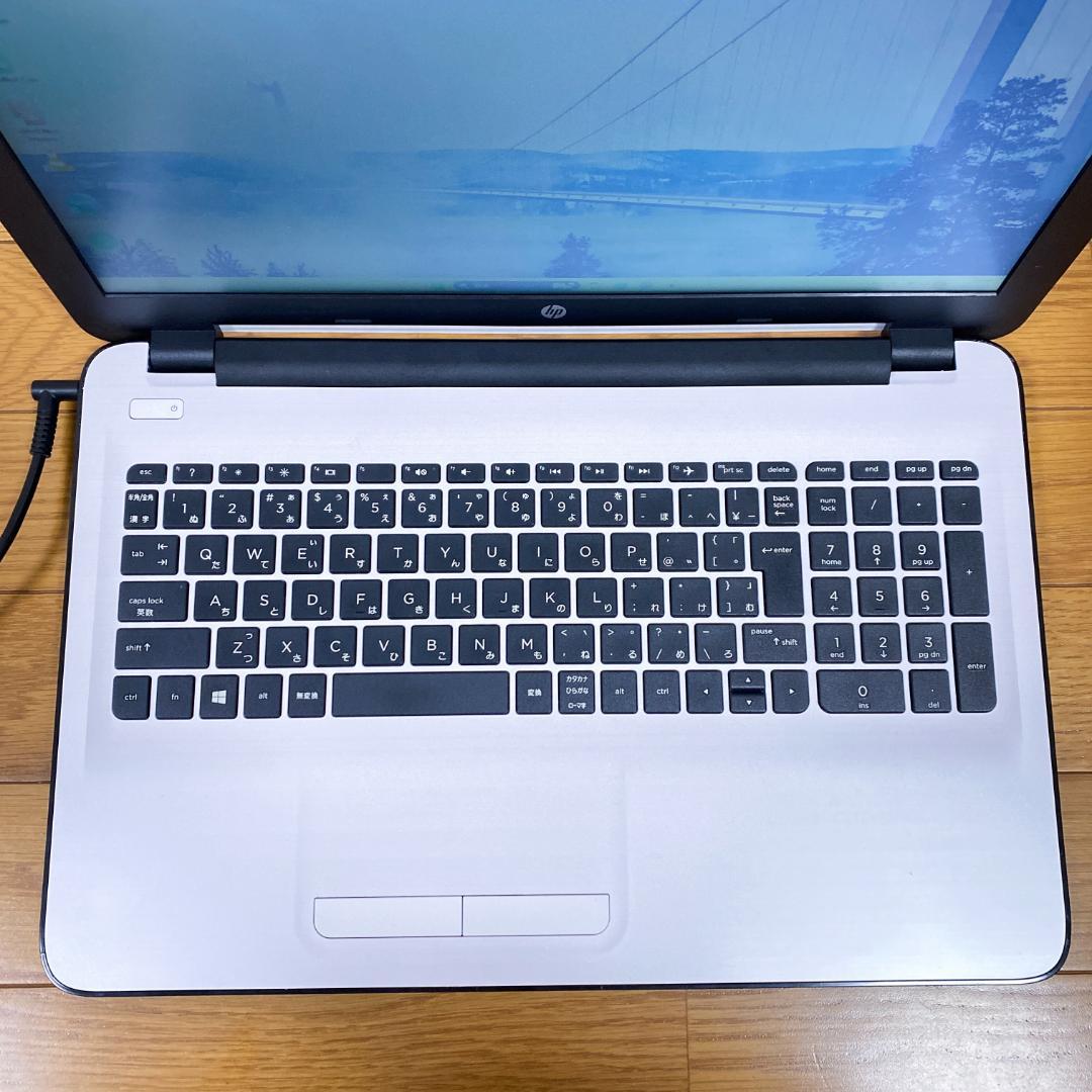 美品✨SSD256GB HPノートパソコン Webカメラ DVD視聴 Win11