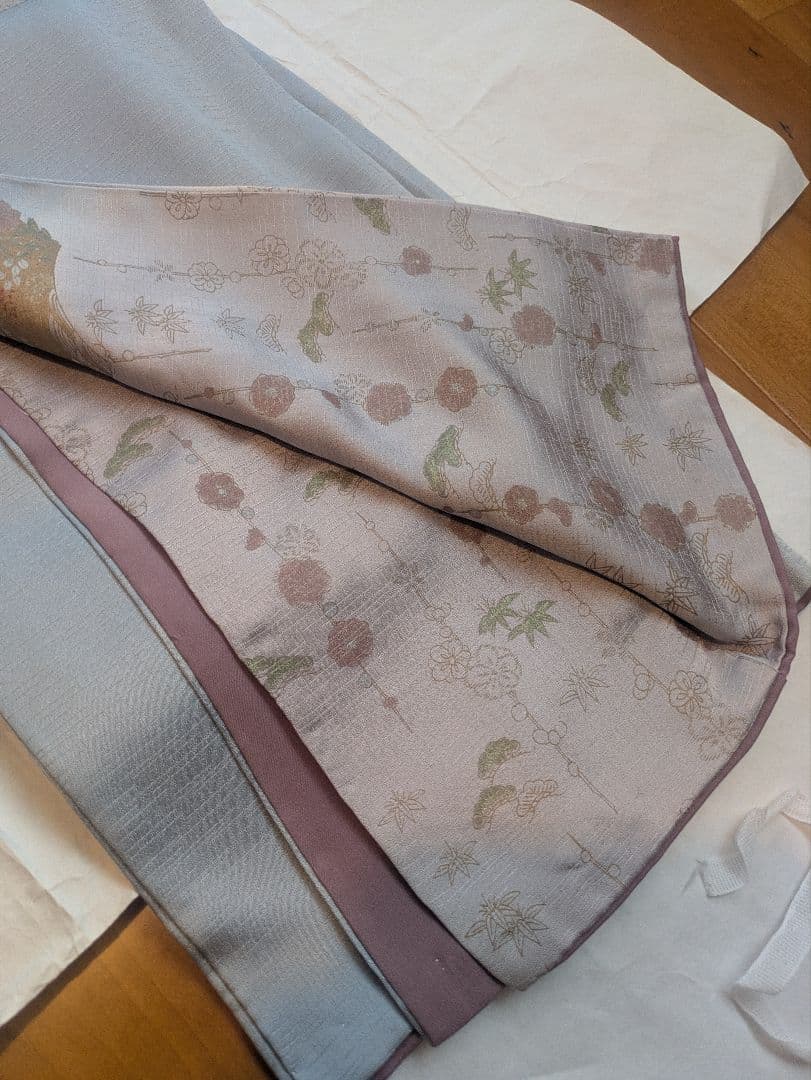 正絹　訪問着セット 薄青色　薄紫　ピンク 手刺繍　桔梗　 花柄 重ね衿付　帯付き