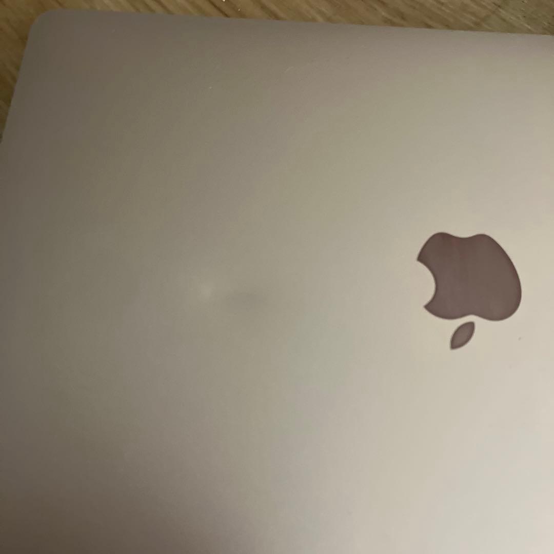 MacBook Air m1 13inch 8GBメモリ 512GB