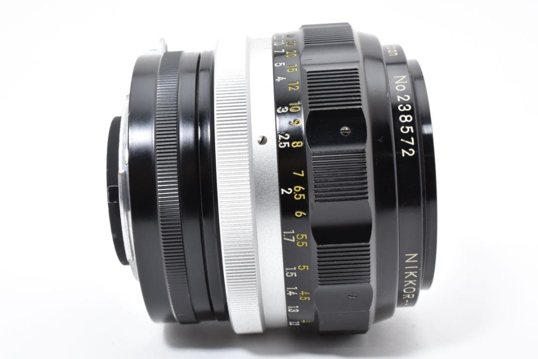 レンズ(単焦点) Nikon Nikkor-H Auto 85mm f/1.8 L0344