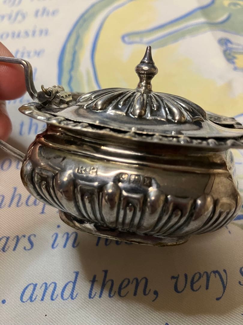 イギリス　マスタードポッド　silver925 銀無垢