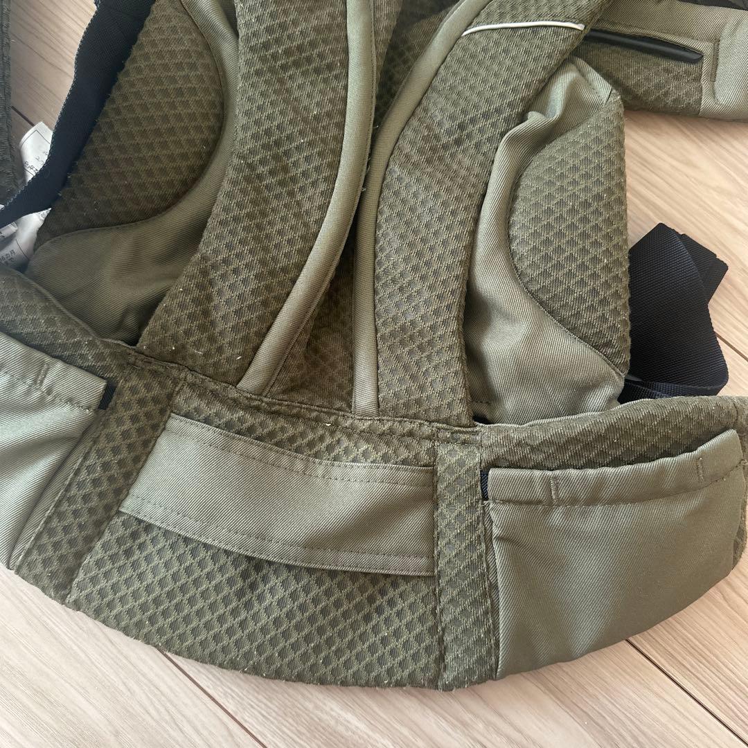 エルゴ オムニ ブリーズ 抱っこ紐 オリーブ　グリーン カーキ　緑