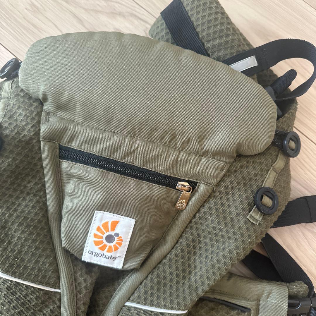 エルゴ オムニ ブリーズ 抱っこ紐 オリーブ　グリーン カーキ　緑