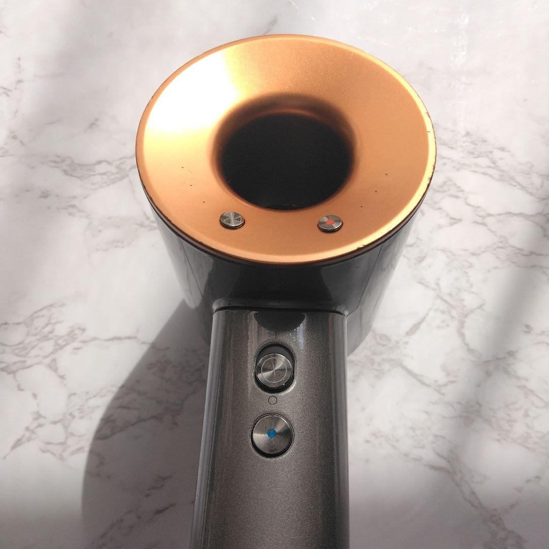 動作良好　人気シリーズ　ダイソン　Dyson　HD08　ドライヤー