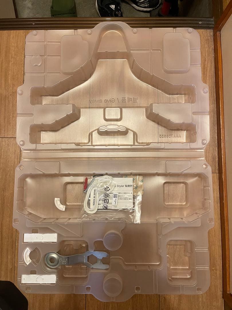 【未使用品】LG スタイラー